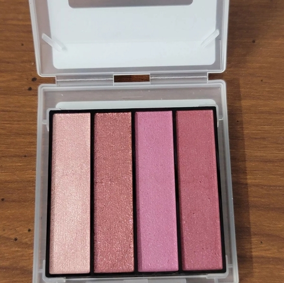 New Mary Kay Warm Pinks Pressed Eye Shadow Quad Palette Makeup Cosmetics - Picture 3 of 3